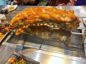 Da Hu La Lamb Charcoal Grill Rotisserie Leg