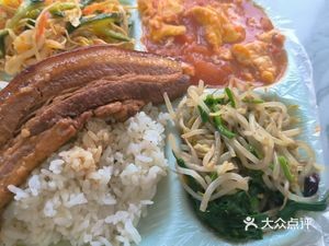 Tian Di Ren Lao Liu Roast Pork Fast Food