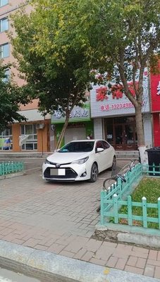 Shunxin Home-style Cuisine (Huazi Shan Avenue Branch)