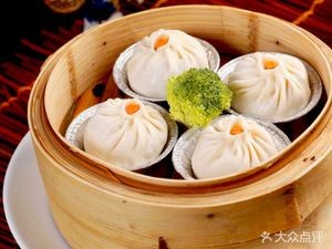 Hangzhou Xiao Long Bao (Xinhua Bookstore)