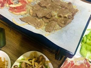 Laijun Halal Meat Restaurant