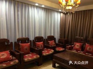 Golden Autumn Courtyard