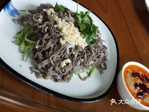 Juyouyuan Old Eight Dishes Family Restaurant (Yuansifa Road Store)