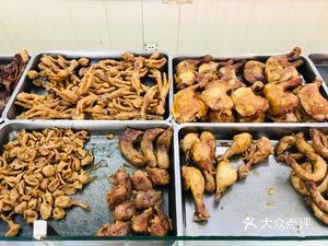 Chunming Delicacies熟食店