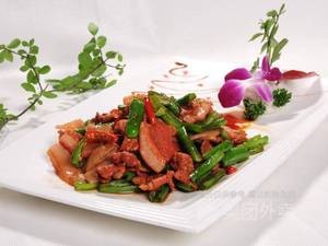 Mother's Dumplings & Home-style Dishes