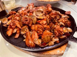 Home Banquet Small Restaurant (Lvbo Dongguan Yipin Branch)