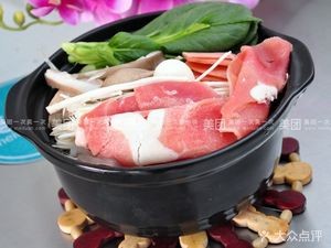 Yunnan Dali Crossing Bridge Rice Noodles (Cao Shi Street Branch)