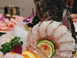 Jiu Yue Jiu Seafood Cantonese Restaurant (Fuyao Garden Store)