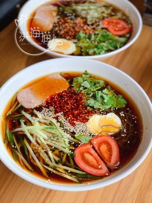 Liu Ji Lao Wei Dao Ba Fen Shu (Jing Kai Branch)