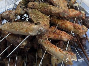 Yan Ge Walk-and-Eat Skewers (Zhonghai Waterfront Residence Store)