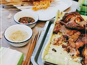 Pigeon串 Yi Tong Hanging Oven Barbecue