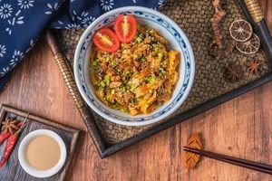 Jin Bian Dan Chongqing Noodles (Yingbin Road Branch)