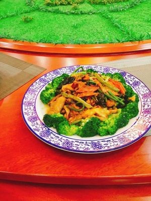 Tian Dashao Specialty Restaurant (Bishui Shangcheng Branch)