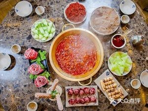Shunqingyuan Charcoal Hot Pot (Fangcaodi Home Branch)