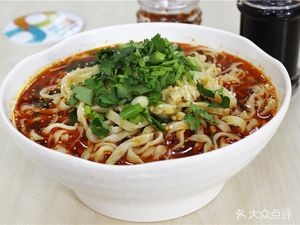Weiwei Shaanxi Clay Pot Spicy Hot Pot (Third Middle School Store)