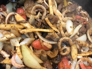 Qi Family Beef BBQ (Wuzhong Jiayutian Longdi Branch)