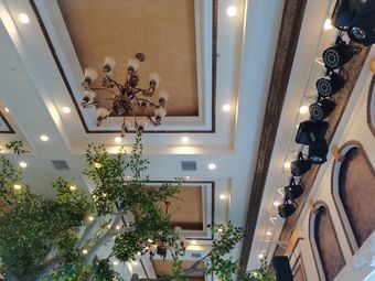 Junfu Hotel