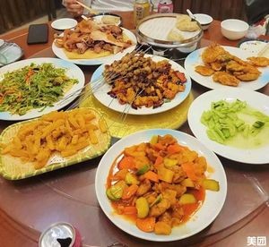 Hehu He Cai Guan