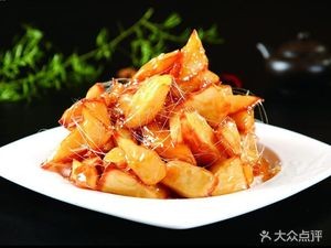 Yanbian Scenic Street Home Cooking (Fenghuang Yaju Store)