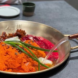 Rukuan Secret Sichuan Hot Pot