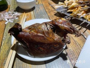 Authentic Yellow Mud Roasted Pigeon (Pinghe Street Branch)