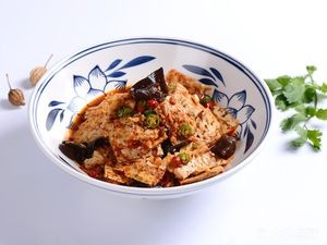Jin Xiang Yuan Spicy Hot Pot Roast Whole Fish