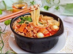 Lao Tongguan Rou Jia Mo (Experimental High School Branch)