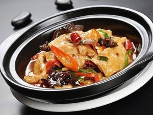 Feng Lin Fang Braised Chicken Rice (Wenchang Street Branch)