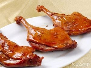 La Xiao Mei Spicy Duck Neck &麻辣 Restaurant (Jiuhua Commercial Street)
