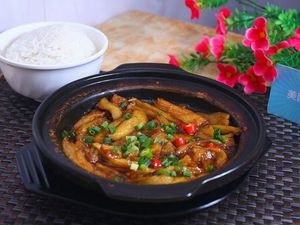 Qinghong Spicy Hot Pot Huangfen Chicken Rice