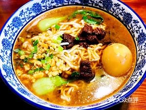 Xing Ji Seven Dishes Noodles (Wuyue Plaza Night Street Store)