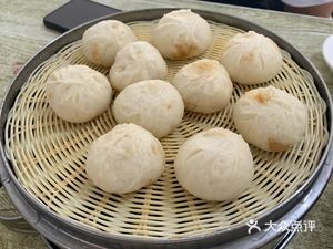 Southern Baozi Dumpling Noodle House (Qinglong Road Store)