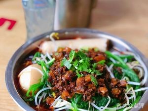 Old-Timer Authentic Sichuan Spicy Hot Pot (Xiangyun Street Branch)