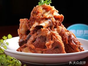 Ma Family Sauce Bone Dish