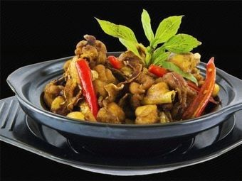 Xiang Ge Huangfen Chicken Rice (Yushu North Street Branch)