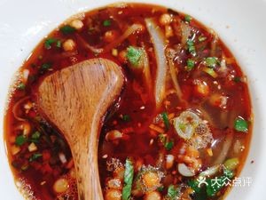 Yi Xi One Bowl Beef Soup (Renmin Street West Branch)