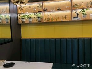 Sanpin Ge Crossing Bridge Rice Noodles (Jincheng Avenue Store)