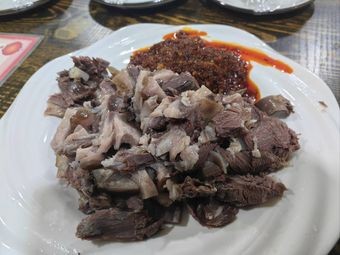 Dong Er Dog Meat House