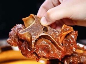 Longchengdu Old Hot Pot (Lianjiang Wanjia Store)