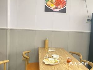 Hong Kong Style Roast Meats (Wanjia City Plaza Branch)