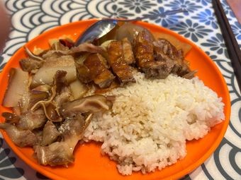 Huang Ji Cantonese Roast Meat Rice (Wanxing Branch)