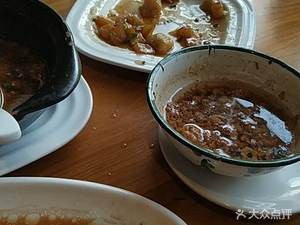 Xiaojia Yan · The Taste of Home
