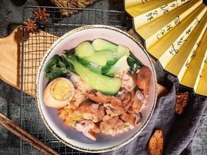 Longjiang Pig Trotter Rice (Mayi Branch)