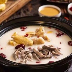 Yupin Health Pork Belly Chicken Soup (Minjiang University North Gate Branch)
