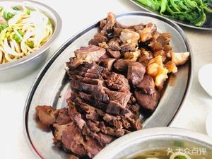 Yunyan Beef House (Qian'an Garden Store)