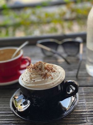 Circle · Kangshan Alley Coffee (Yantai Mountain Branch)