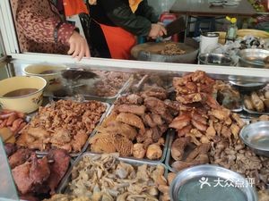 Cangxia Old Metropolis Barbecue & Seasoned Food Shop (Cangshan District Branch)