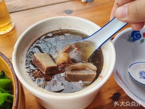 Luozhou Fresh Noodles Shop