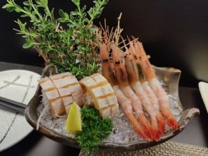 Mo She Late Night Tavern