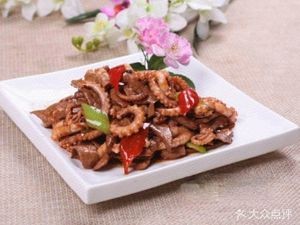 Zhou's Private Kitchen (Outer River 1st District Branch)